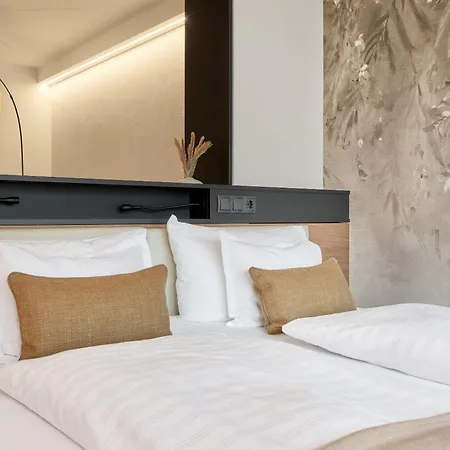 Wellness & Relax Milderer Hof 4* ノイシュティフト・イム・シュトゥーバイタール