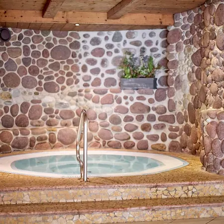 Wellness & Relax Milderer Hof Отель