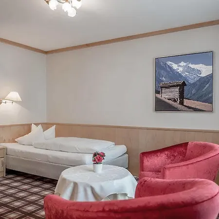 Wellness & Relax Milderer Hof Szálloda 4*